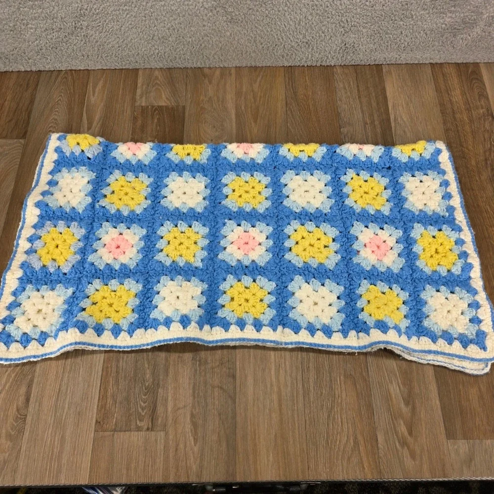 Vintage‎ Handmade Crochet Granny Square Baby Blanket Blue Yellow Pink 29x30